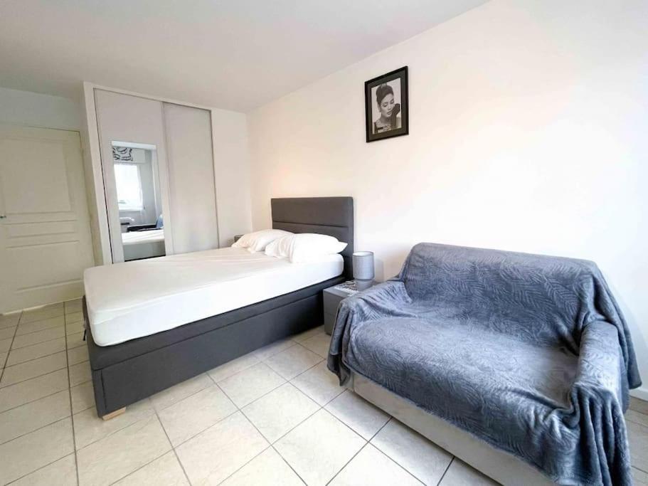 Modern One Bedroom Apartment In คานส์ ภายนอก รูปภาพ