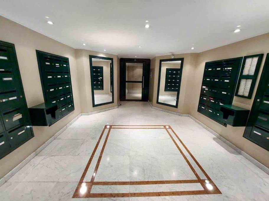 Modern One Bedroom Apartment In คานส์ ภายนอก รูปภาพ